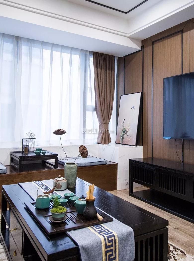 新中式风格140平三室两厅客厅电视墙设计图
