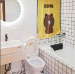 北欧简约风格140平米复式小卫生间浴缸设计图片