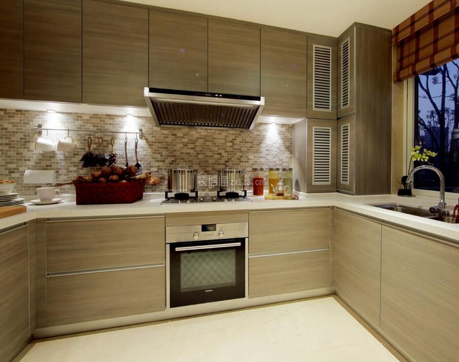 东南亚家装厨房橱柜设计效果图片