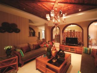 东南亚家装客厅实木吊顶设计效果图片