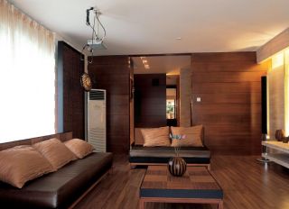 东南亚风格客厅木地板家装效果图片