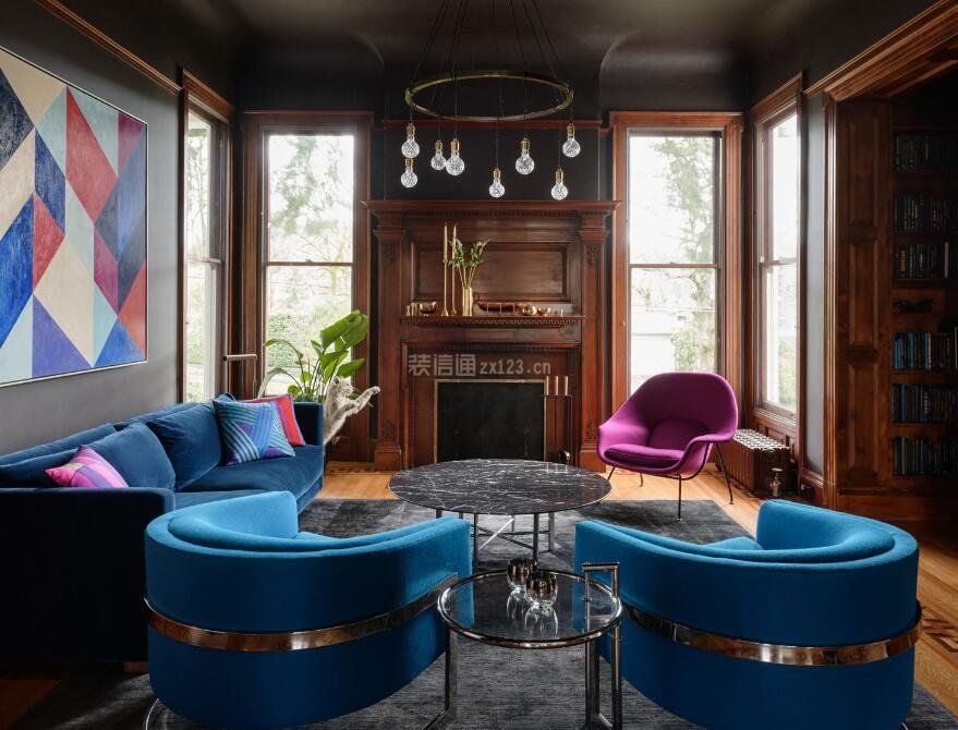 豪宅别墅室内客厅蓝色沙发图片