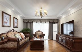 贵阳美式风格客厅实木沙发图片