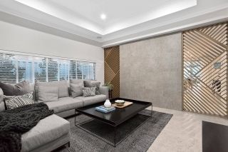 高端样板房室内转角沙发灰色装饰设计图