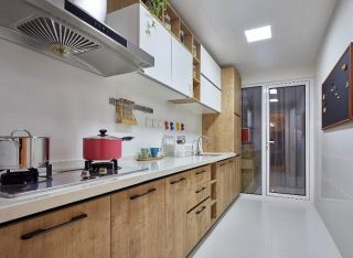 90个平方室内厨房橱柜设计装修案例
