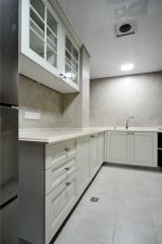 现代风格130平米三居室厨房橱柜设计图片