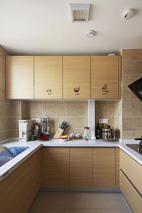 2023简约风格120平三居室厨房橱柜图片