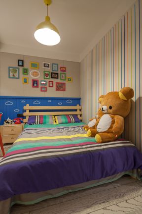 92平米两居室时尚儿童卧室背景墙设计图片