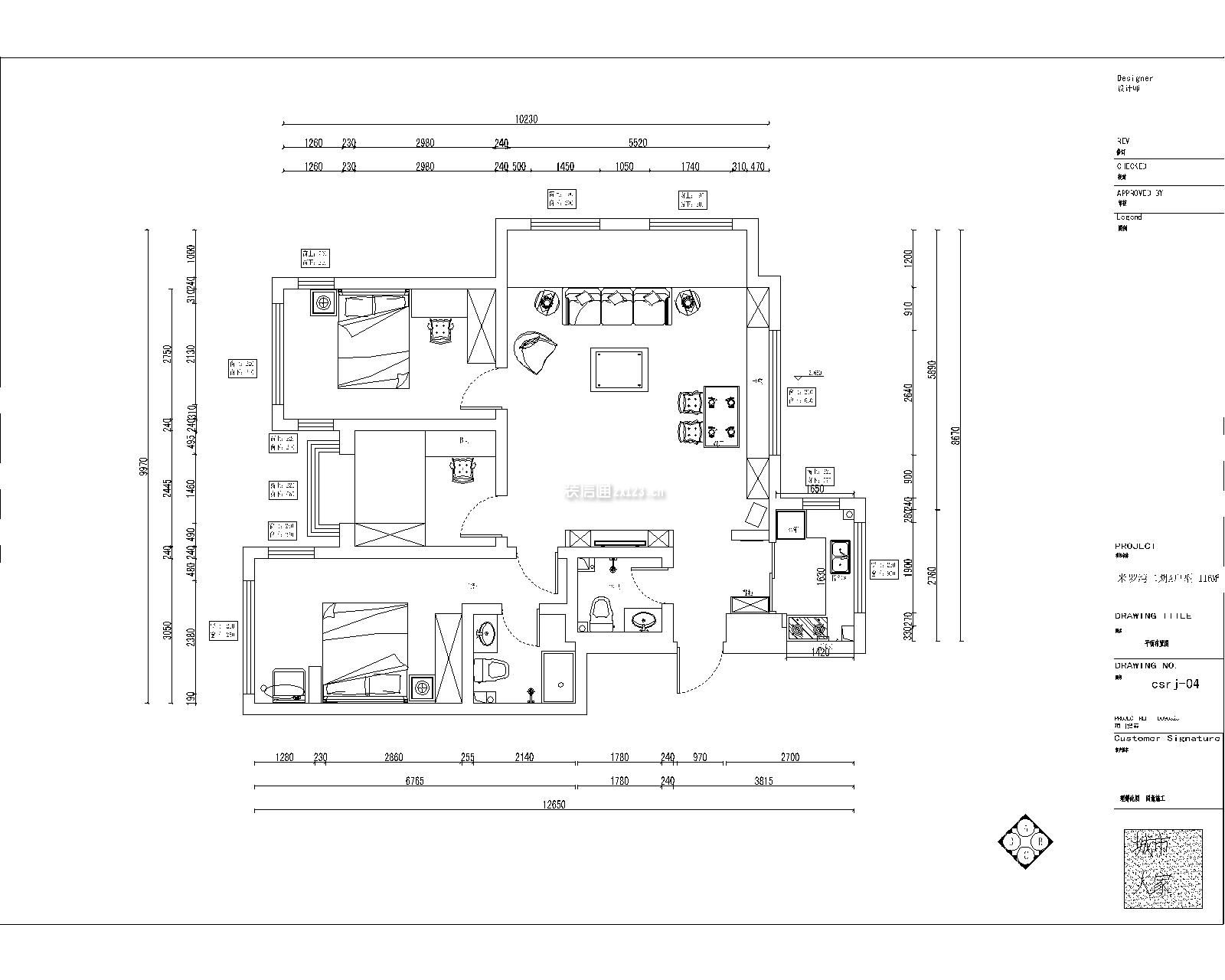 120平米三居室户型平面图