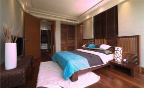 东南亚风格103平三居室卧室墙面设计图片