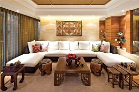 东南亚风格86平二居室客厅实木茶几装饰图片