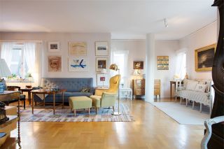 小北欧风格130平三居室开放式客厅装饰图片