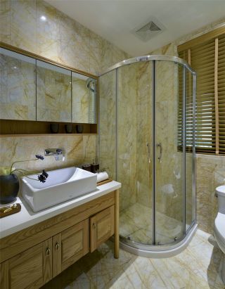 88平米现代风格整体卫生间淋浴房图片