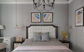 120平方美式风格卧室床头吊灯效果图片