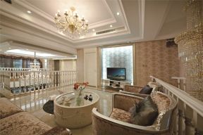 426平米法式风格别墅客厅沙发茶几摆放装饰图片