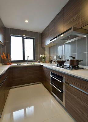 长发都市诸公110平米两居室简欧风格厨房装修效果图