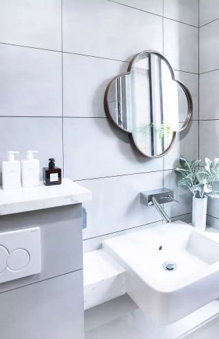欧式风格家庭卫生间洗手台镜子造型图片2023