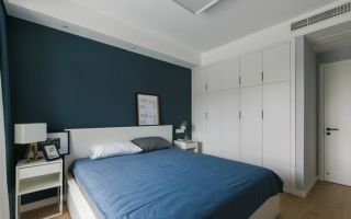 109平米简约北欧风格三居卧室白色衣柜设计图片