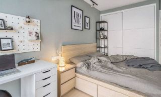 现代北欧风格100平三室卧室衣柜装修图片
