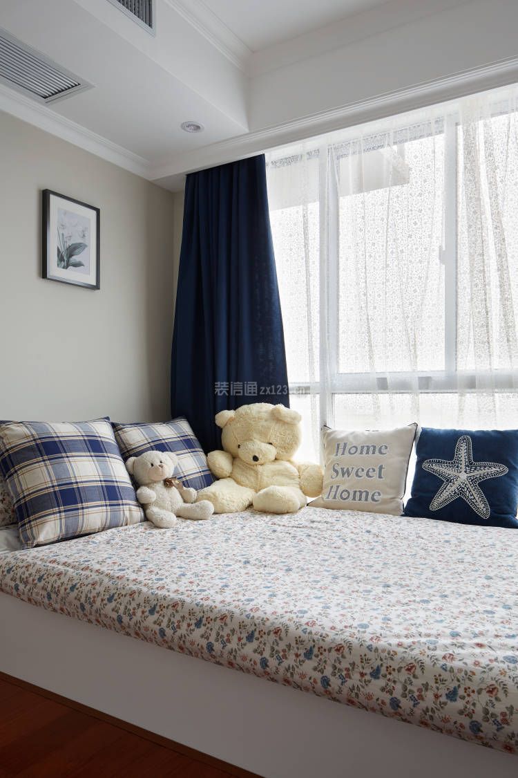 美式风格新房卧室窗帘造型设计图片