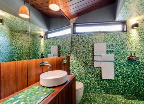 家居卫生间马赛克墙砖绿色装饰设计图片