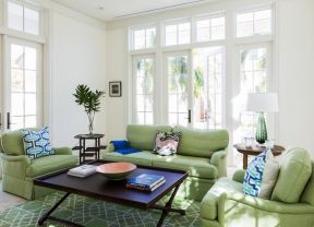 简约欧式风格客厅绿色家居沙发装饰设计图片