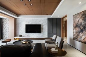 现代简约风格120平米三居客厅电视墙设计图片