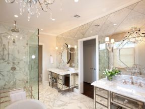 现代欧式风格别墅浴室镜面墙转设计图片