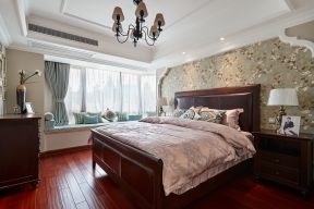  2020卧室实木床装修效果图 2020美式主卧室实木床图片
