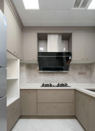 现代简约风格两居样板房厨房装修设计效果图