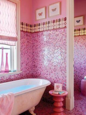 浪漫温馨粉色系卫生间马赛克墙砖设计图片