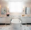 小法式风格国外私家别墅浴室洗漱台装修图片