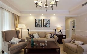 现代美式风格130平米四居客厅沙发墙装修图片