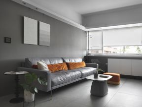 81平米家庭灰色客厅装修效果图片