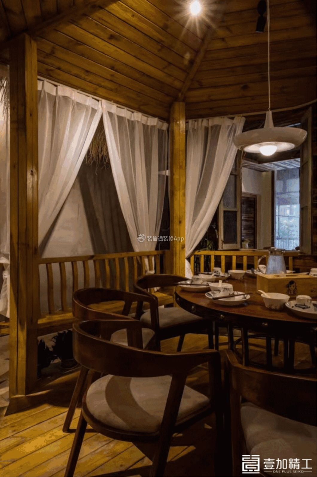 200平米海鲜餐厅大厅包间圆桌设计效果图片