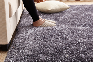 [重庆西港装饰]客厅地毯选购选购技巧 如何正确挑选地毯