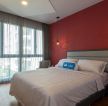 113平方米卧室床头红色背景墙装修效果图