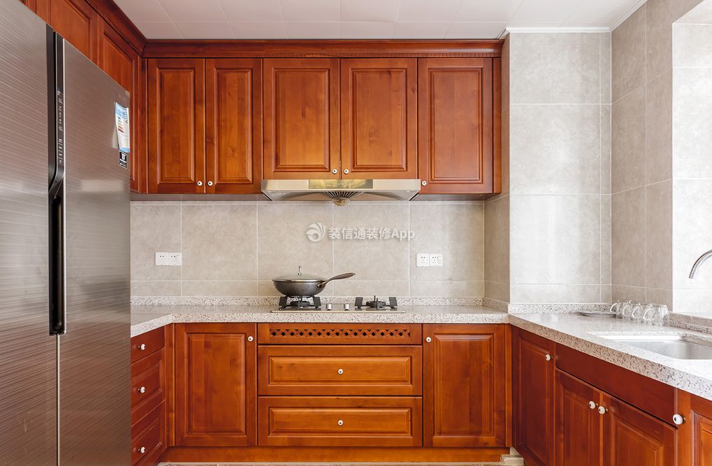 美式风格85平米厨房实木橱柜装修效果图