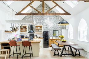 北欧风格家庭住宅开放式厨房餐厅装修