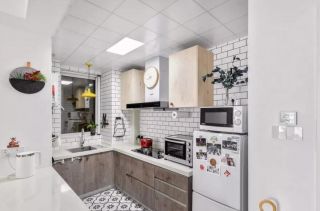北欧风格住宅厨房U型设计装修效果图 