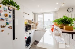超小户型白色家用厨房设计效果图欣赏