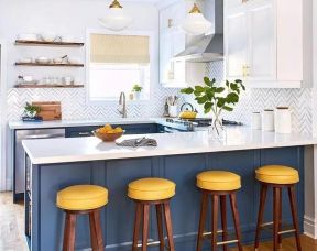  欧式风格厨房装修设计效果图片  2020欧式风格厨房装修设计