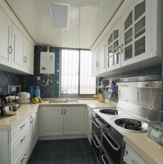 家用厨房U型装潢设计效果图赏析