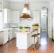 2023北欧风格家庭白色厨房吧台设计图片
