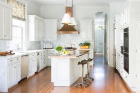 2023北欧风格家庭白色厨房吧台设计图片