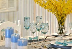 2023家庭餐厅餐桌玻璃杯细节展示图片