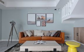 现代风格复式楼家用客厅白色茶几装修图片