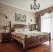 美式风格住宅卧室花纹壁纸装潢装修图一览