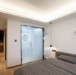 日式新房卧室带卫生间装修设计图片