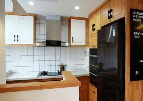 日式风格小户型新房厨房装修设计图片